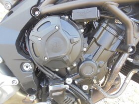 MV AGUSTA 800 BRUTALE R.V. 2016 - 6