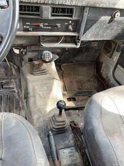 Suzuki Samurai SJ 410 - 6