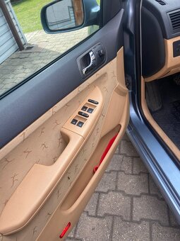 Škoda Fabia combi 1,4 16v 74kw Elegance - 6