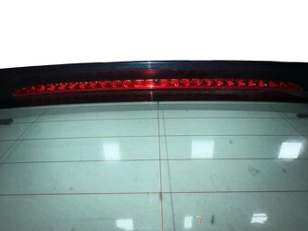 Páté dveře černá metalíza 416 BMW 320 E91 touring r.v. 2008 - 6