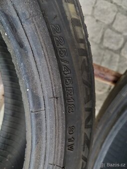 225/45/18 letní pneu BRIDGESTONE DUNLOP 225/45 R18 - 6
