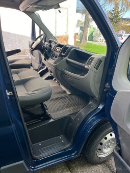 PEUGEOT BOXER 2,2 L1H1 - - 6