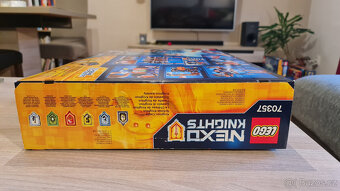 LEGO® Nexo Knights 70357 (3999kc) + 70352 (3499kc) - 6
