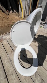 WC zachos s prkynkem - 6