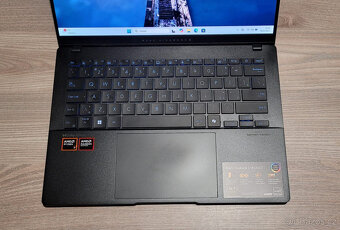 OLED Asus, Ryzen 7-8845HS 8/16x 5,10GHz,16GB DDR5,512GB SSD - 6