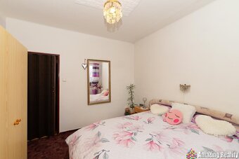 Prodej zděného bytu s garáží a balkonem, v obci Mileč - 6