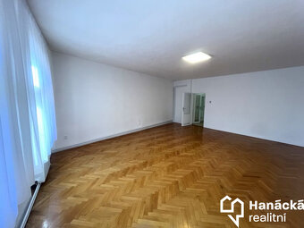 Pronájem velmi pěkného bytu 1+1 v centru Olomouce - 6