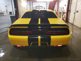 Dodge Challenger SRT Hellcat 2018 - 6