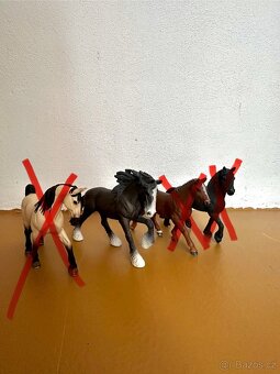 Schleich sada koní, psů, doplňků - 6