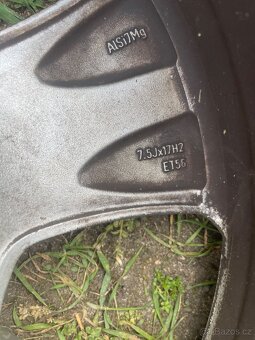 Alu kola + letní pneu R17 Audi - 6