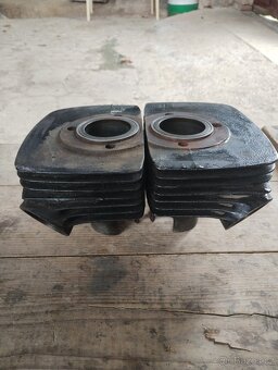 ČZ 250/471 válce motoru - 6
