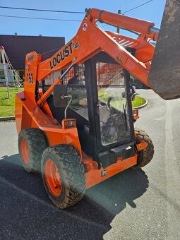 LOCUST 753 - 6