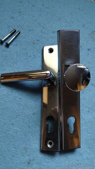 Bezpečnostní kování ROSTEX, 90mm, Použité - 6