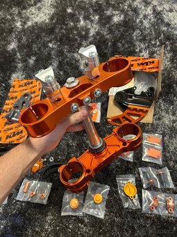 Ktm exc/ sx cnc powerparts, six days, chranice a ine - 6
