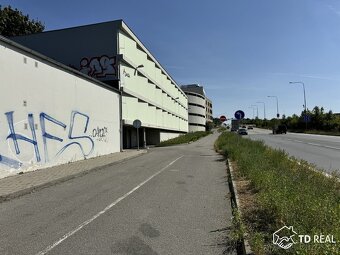 Prodej garáže, 36 m2 - Brno - Nový Lískovec, ev.č. 00978 - 6