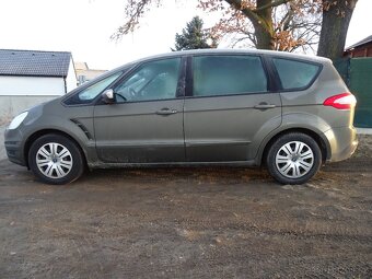Ford S-MAX 2.0i 107Kw  2x sada kol, 7 míst - 6