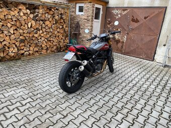 Indian FTR 1200S - 6