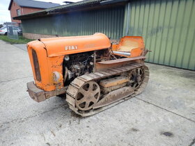 Pasovy traktor Fiat - 6