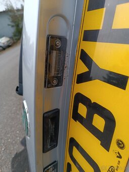 Skoda Fabia 2 combi facelift - páté dveře, víko kufru - 6