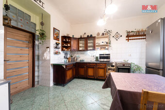 Prodej rodinného domu, 980 m², Nižbor, ul. Křivoklátská - 6