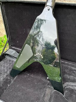 Dean V 30th Anniversary - 6