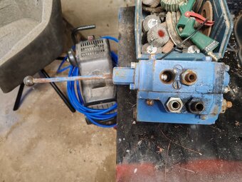 Štípačka za traktor - 6