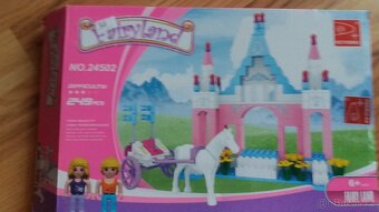 Lego Fairyland 24502 Zámek s koněm Ausini pro 6+ NOVÁ - 6