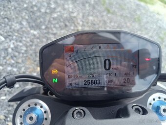 Ducati Monster 1200S - 6