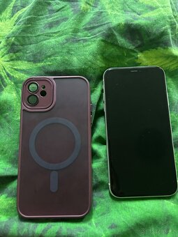 iPhone 11 64gb white - 6