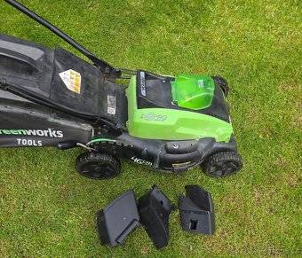 Aku sekačka 40V Greenworks GD40LM45 2500407 POUŽITÁ - 6