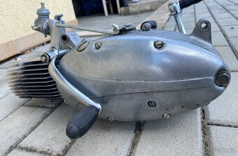Motor jawa 50 - 6