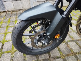 Honda NX 500 - 6