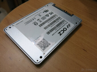 prodám 2.5" disk SSD OCZ ARC-100 SATA3/6G 120GB hliníkový - 6