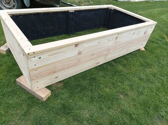 Vyvýšený záhon, květináč, truhlík - 6