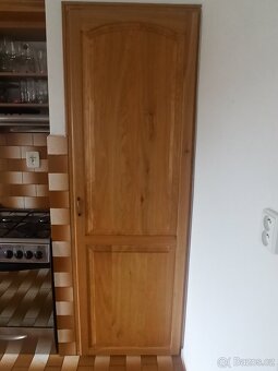 Rustikální dřevěná kuchyňská linka vč. spotřebičů - 6