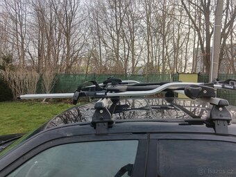 Prodám kompletní střešní nosič THULE + 2x nosič kol – málo p - 6