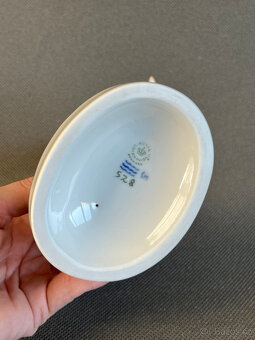 Royal Copenhagen Kodaň Soška Dívka s husou 18 cm - 6