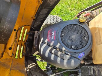 Zahradní traktor Stiga - 6