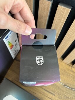 Set Philips Hue - zarovky E27, E14 a wall switch - 6