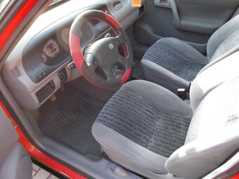 ŠKODA FELICIA 1,3mpi r.v.2001-EL.OKNA+ZRCÁTKA+SERVO - 6
