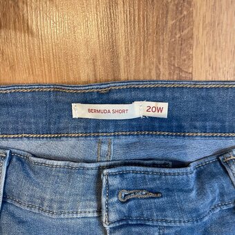 Džínové Levis jorts kratasy - 6
