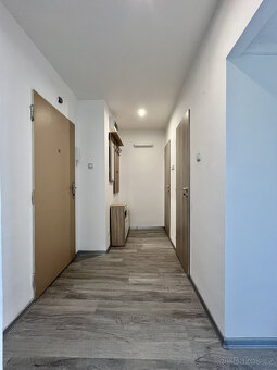 Pronájem bytu 1+1, Bajkalská, Poruba-sever, 8900 Kč/měs, 36 - 6