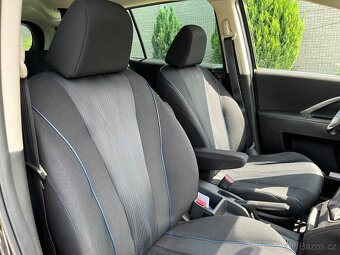 Mazda 5 2.0 BENZÍN 110 kW 7-MÍST - 6