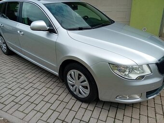 Škoda Superb 2.0tdi,2012,combi, nová STK. - 6