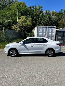 Citroen C-ELYSEE 1.2VTi + EXKLUSIVE VÝBAVA + Serviska - 6
