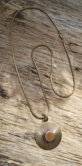 Staré šperky a bižuterie viz fota. Cena za kus 150 Kč. - 6