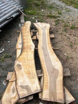 Ořechové fošny mix - 6