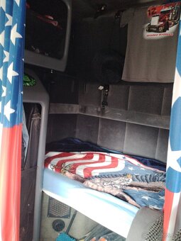 Americký tahač, VOLVO VNL 610, USA Truck - 6