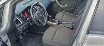 Opel Astra J Sports Tourer 1.4i 103Kw mod.2012 92 000km - 6