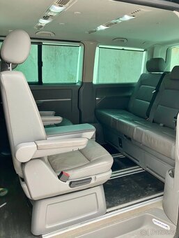 VW Multivan 3.2 V6 4x4 173kw - Highline - Manual - 6
